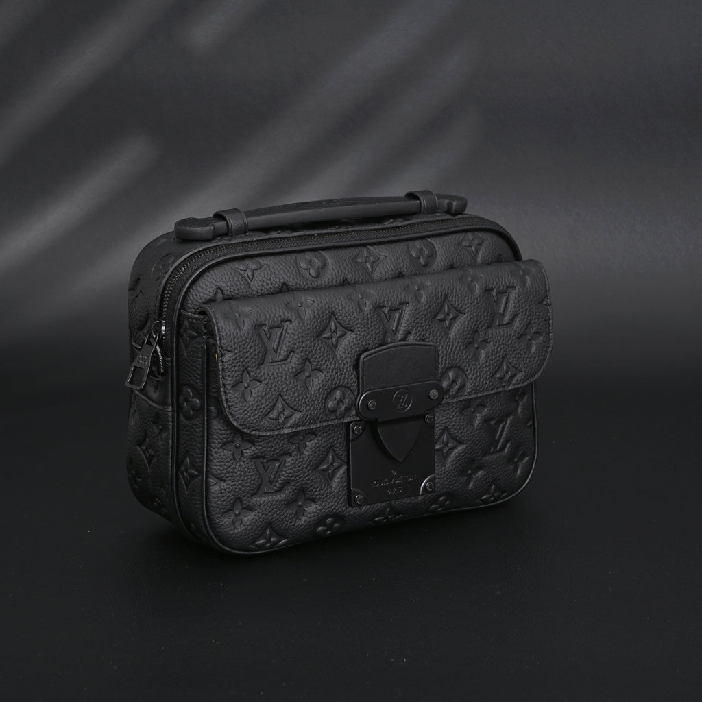 Louis Vuitton Capucines BB Top Handle Bag – Black Taurillon Leather